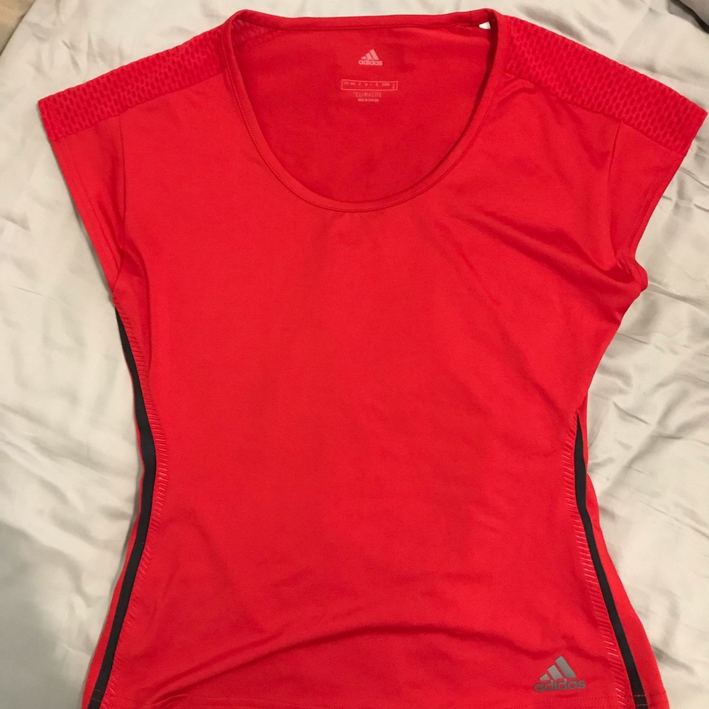 Adidas running top